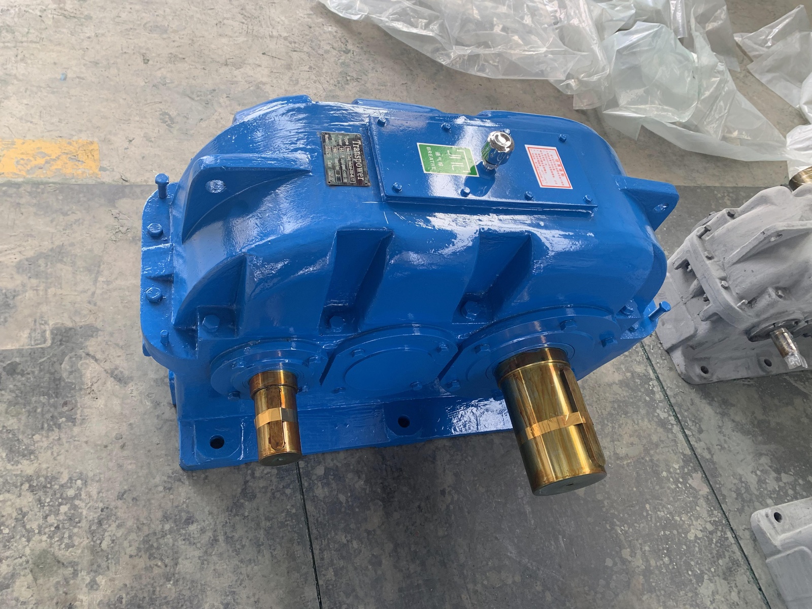 工業(yè)齒輪箱保養(yǎng)與使用壽命延長方法